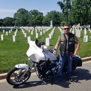 Meet your Posher, Leland